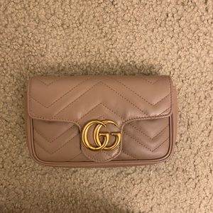 Gucci Marmont Super Mini